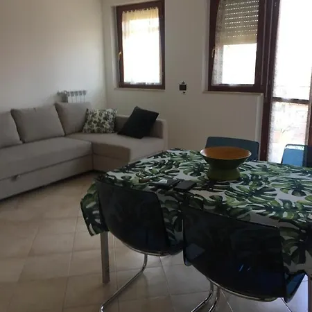 Apartment Casa Di Laura Mentana